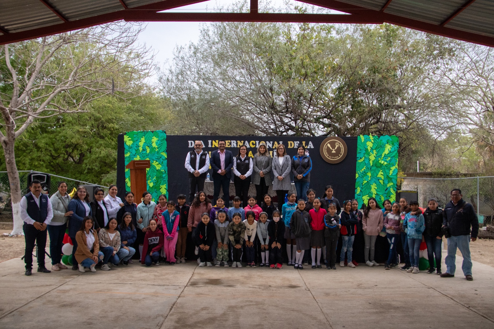 Promueve UAT actividades científicas para alumnas de escuelas primarias.