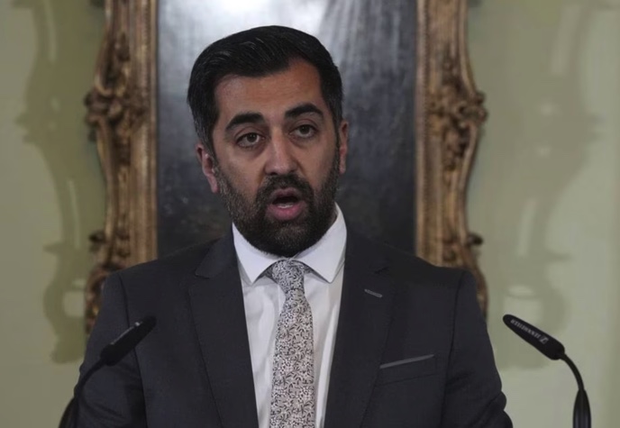 Dimite el primer ministro independentista de Escocia días antes de que se enfrentara a dos votos de confianza