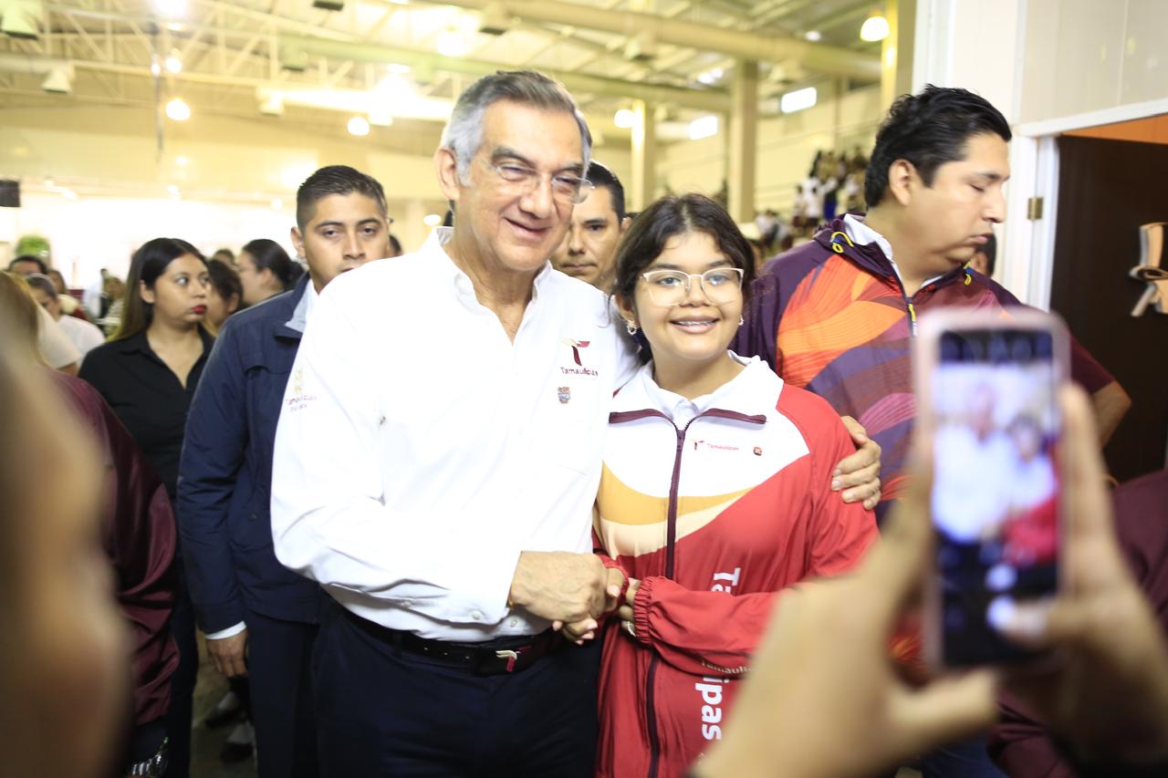 Gestiona Américo recursos para reparar infraestructura dañada por “Alberto”