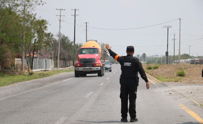 Aplica Tránsito Estatal Operativo Carrusel en carreteras tamaulipecas.