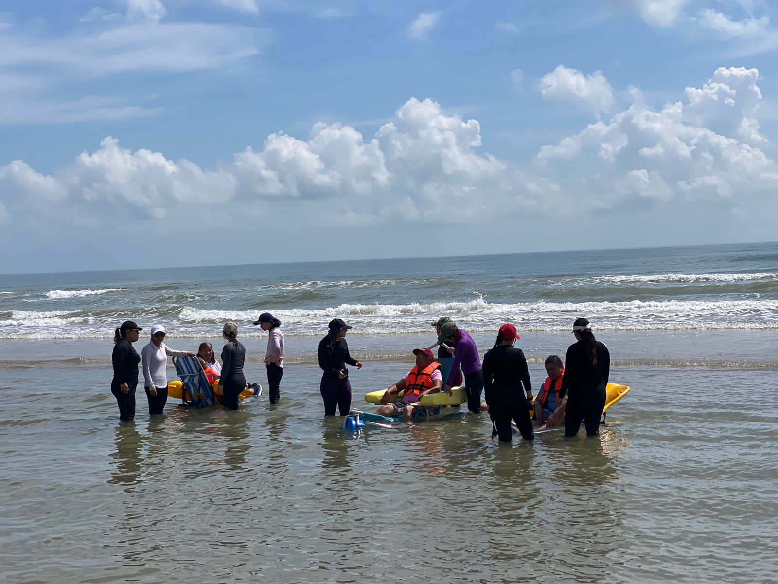 Disfrutan adultos mayores del turismo social en Tamaulipas.