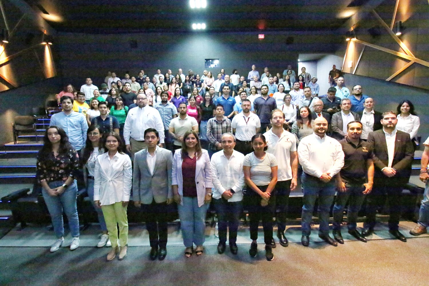 Contribuyen ciudadanos al desarrollo de Tamaulipas.