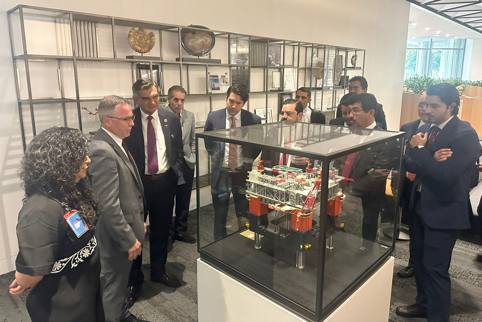 Gobierno del estado, la UAT y Woodside Energy reafirman  alianzas estratégicas.