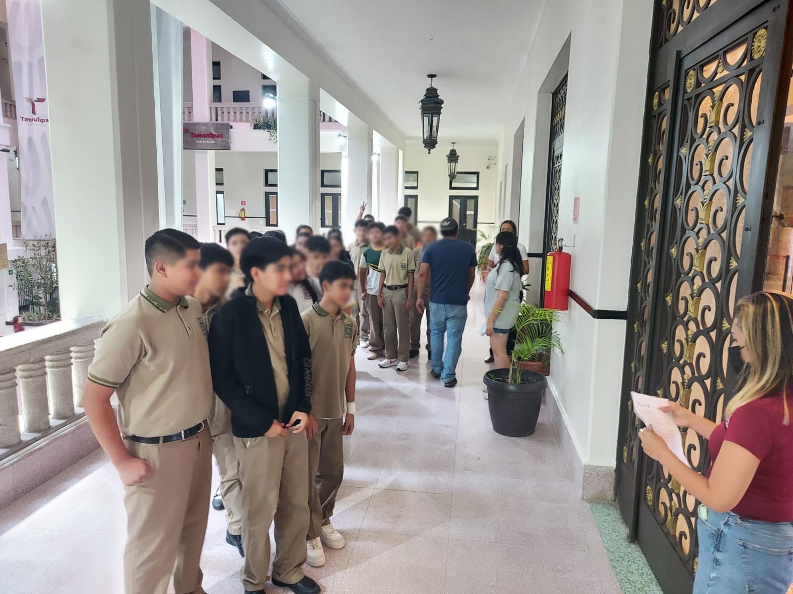 Visitan 3 mil estudiantes exposición “Historia en Transformación”