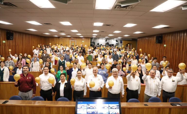 Fortalece SST conocimientos al personal médico sobre cáncer infantil.
