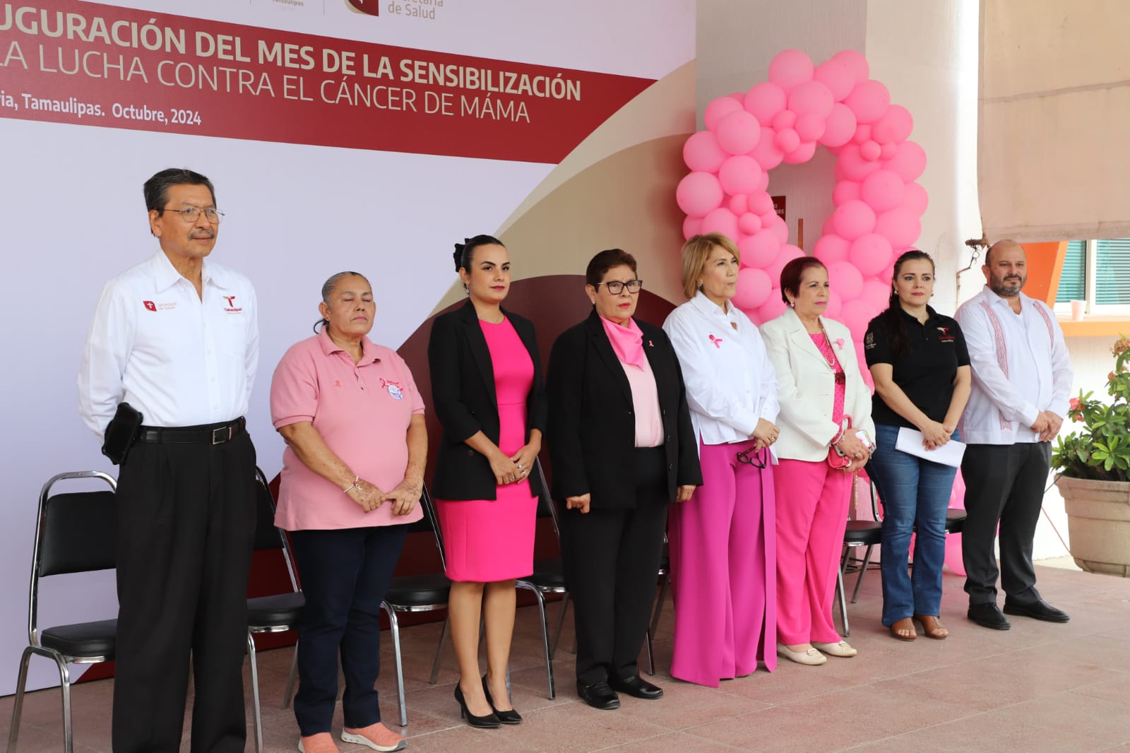 Conmemoran Día Internacional contra el Cáncer de Mama.