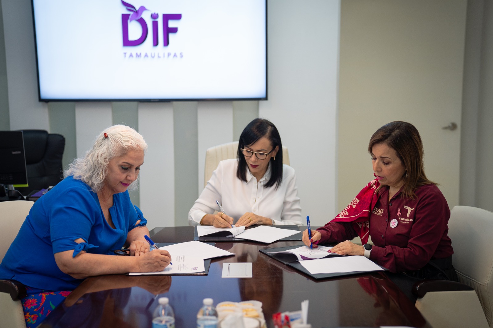 Firman DIF Tamaulipas e ITACE convenio para la fabricación de estufas ecológicas