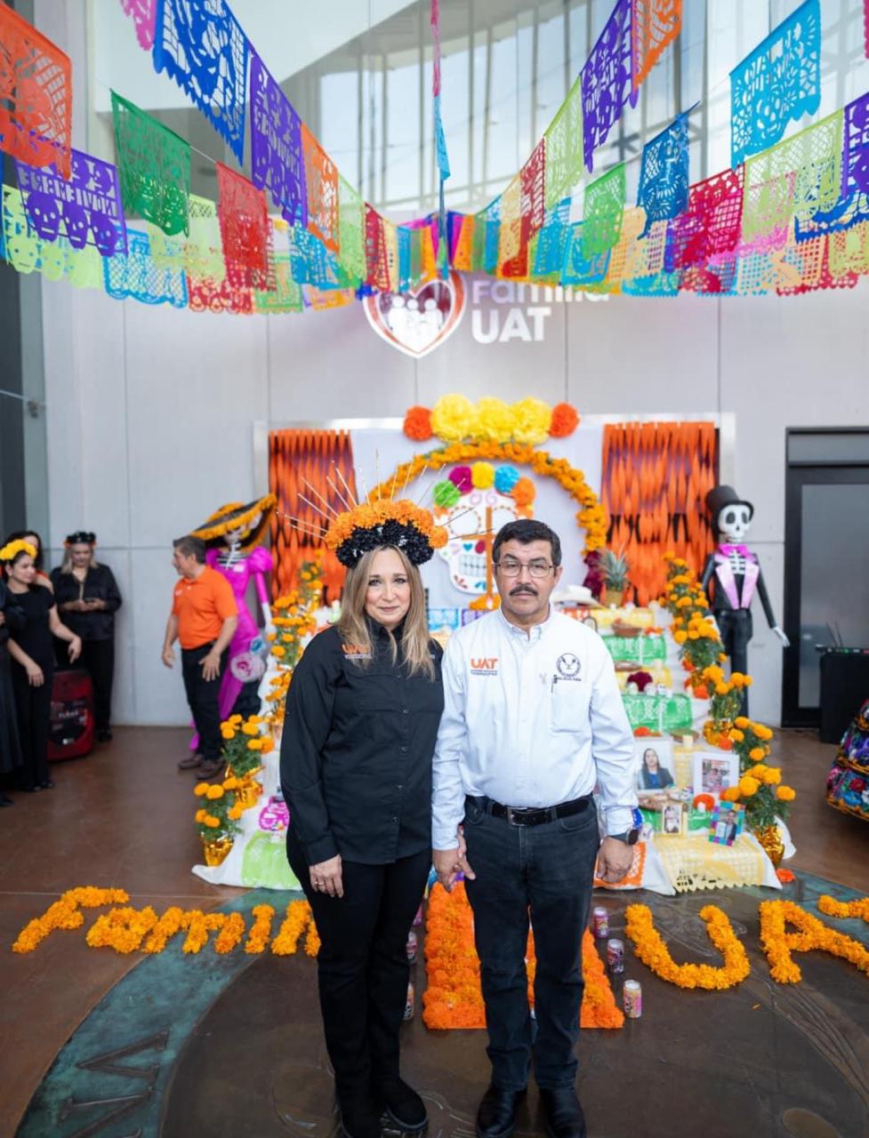 Fomenta la UAT tradiciones del Día de Muertos