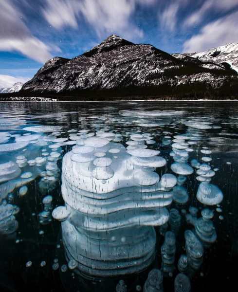 Las burbujas de metano congelado en Canadá.