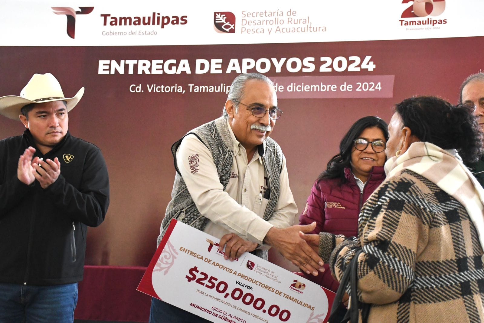 Entrega Desarrollo Rural apoyos a productores forestales