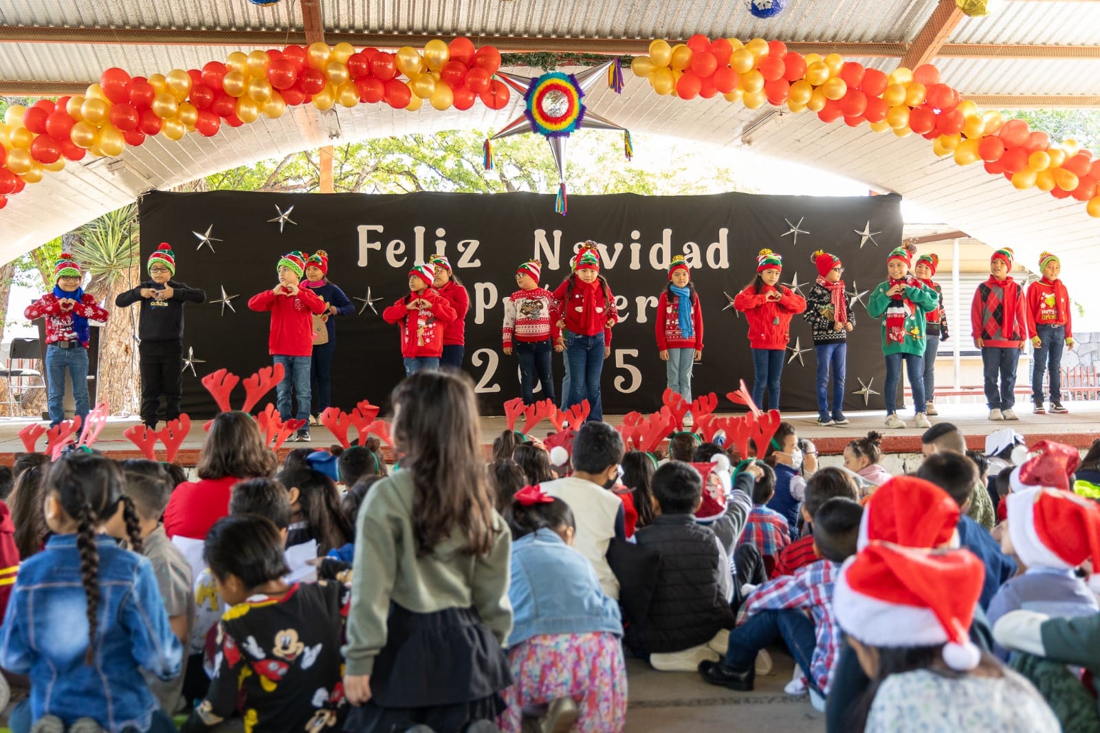 Fomentan en estudiantes el diálogo y la escritura creativa con Maratón por la Lectura