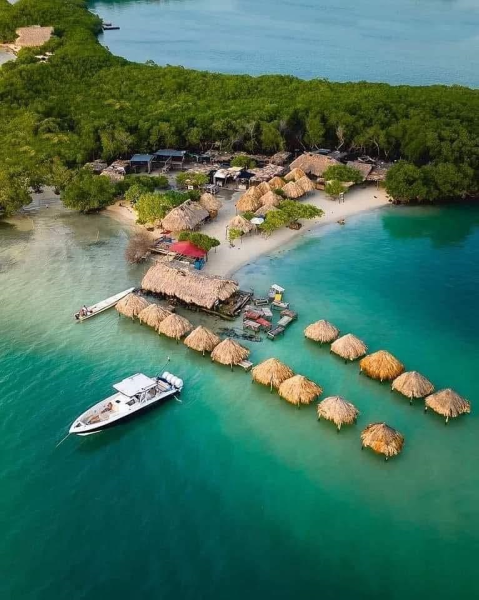 Isla de Cholón, Cartagena Colombia.