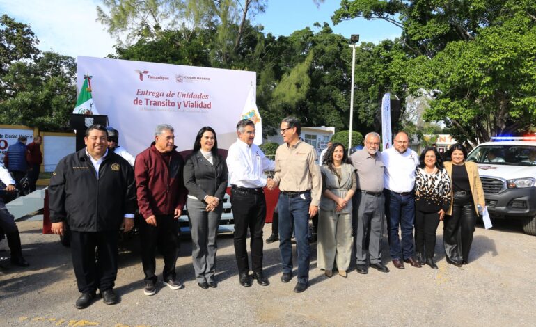 Inaugura Américo Museo de Geología y entrega parque vehicular a Tránsito en Ciudad Madero