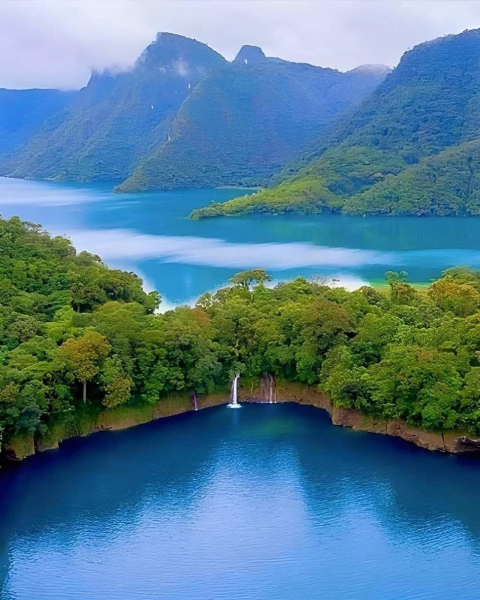Laguna Brava, Huehuetenango, Guatemala