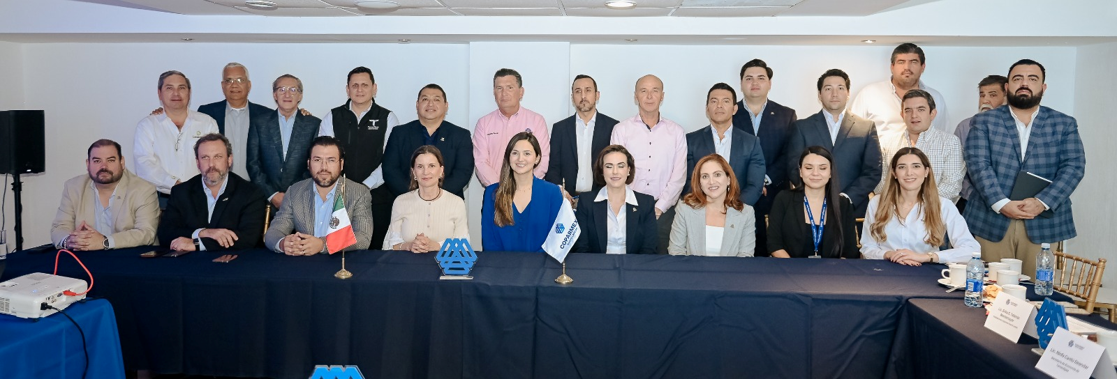 Secretaría de Economía y asociaciones empresariales de Nuevo Laredo fortalecen trabajo conjunto.