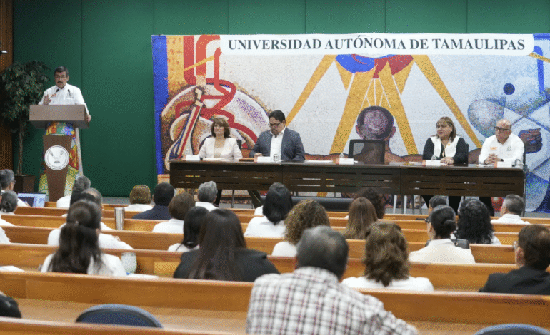 Resguarda la UAT su patrimonio documental y memoria histórica