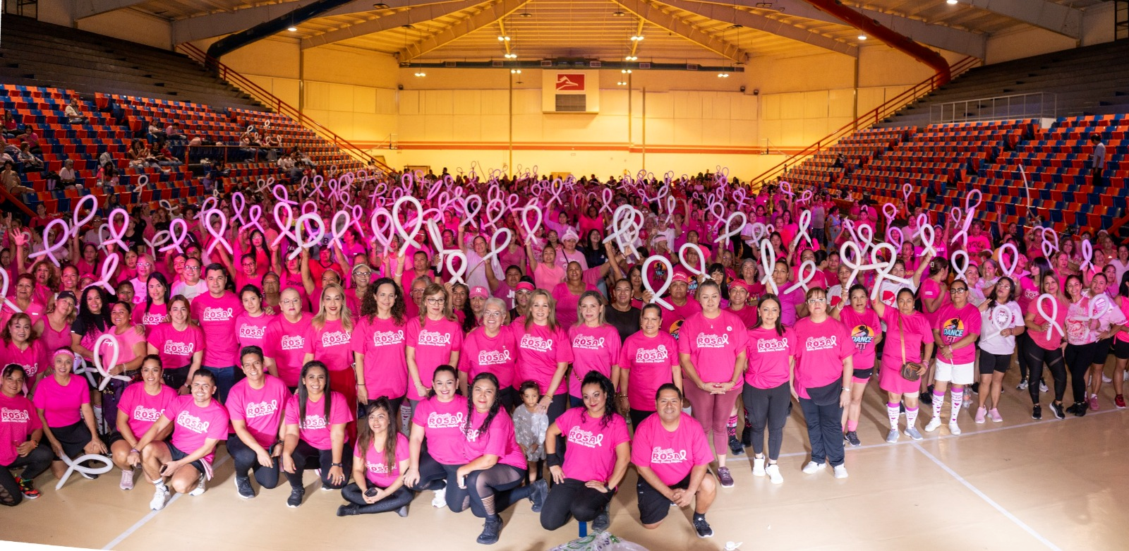 Suma la UAT esfuerzos contra el cáncer de mama mediante el  Zumbathón con Causa “Energía Rosa”
